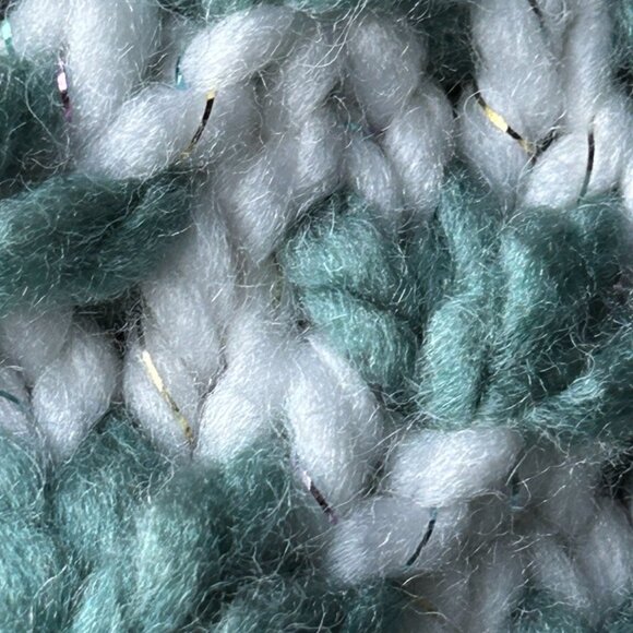 NWOT Hand Made White and Turquoise Lotus Flower Beanie/Hat - Picture 7 of 11